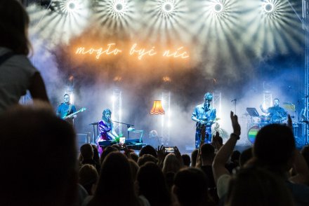 Koncert zespołu Kwiat Jabłoni w wiślańskim amfiteatrze